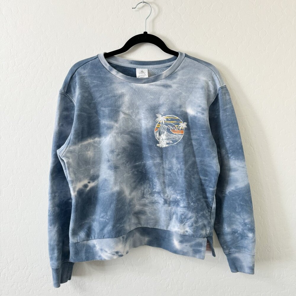 Stitch Disneyland Pullover Sweater Size Medium